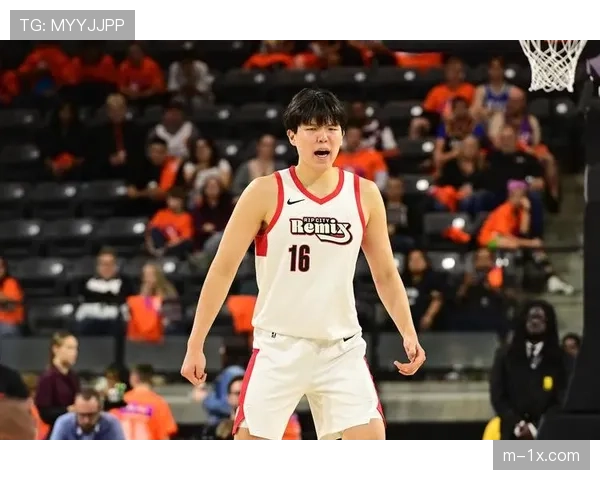 杨瀚森被开拓者从G联赛召回,将随队出战常规赛剩余比赛